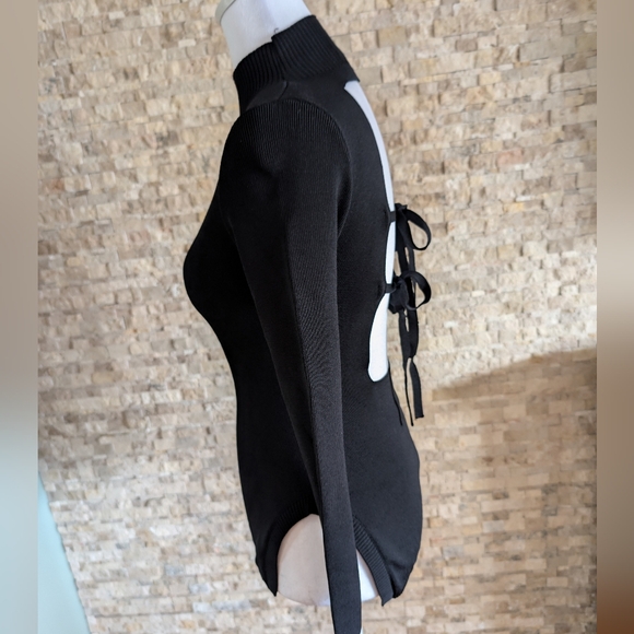 Black Ribbed Knit Backless Alt Fashion Long Sleeve Edgy Goth Sweater Top Size S - Picture 2 of 12